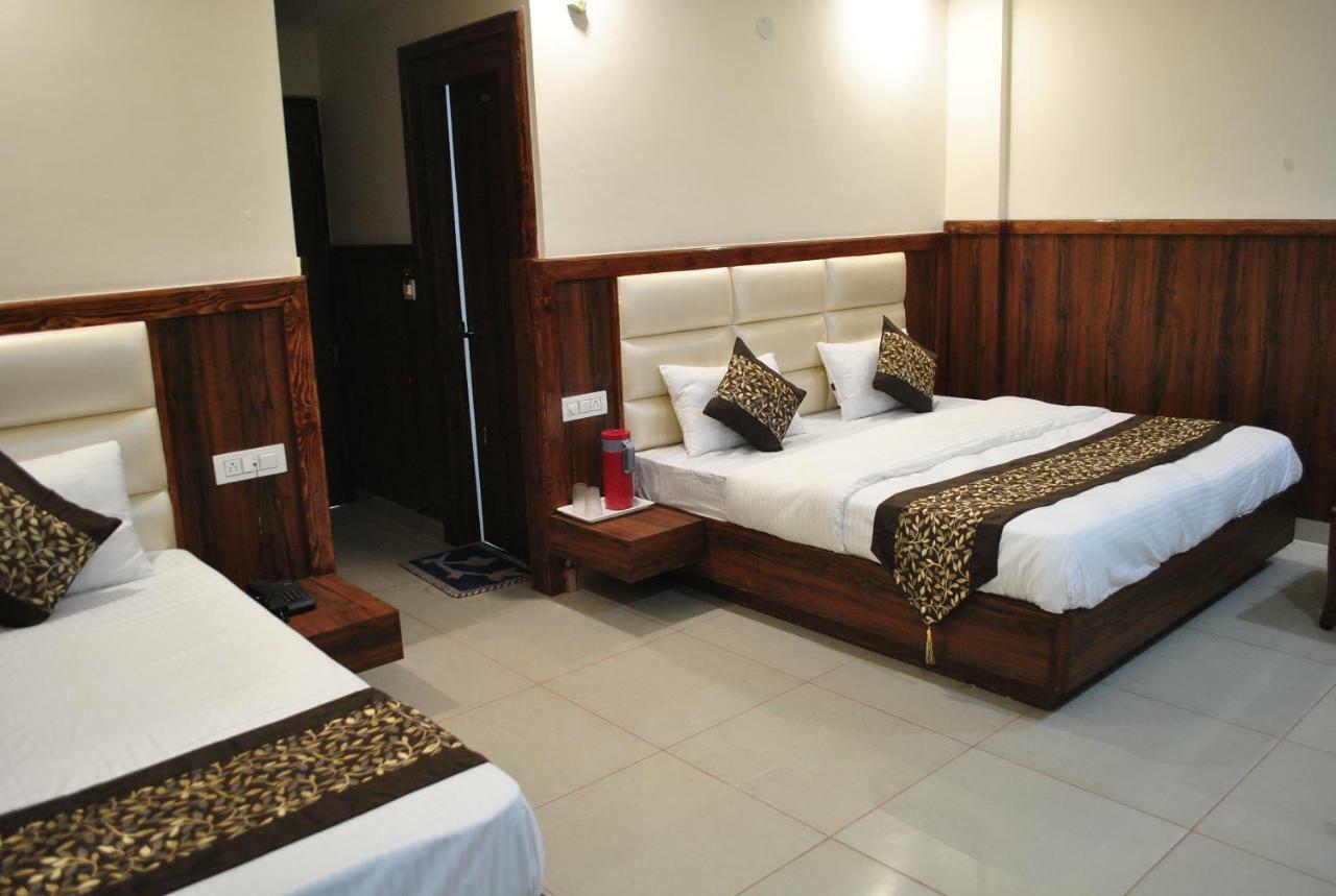 Hotel Vaishno Devi Heights Katra  Exterior photo
